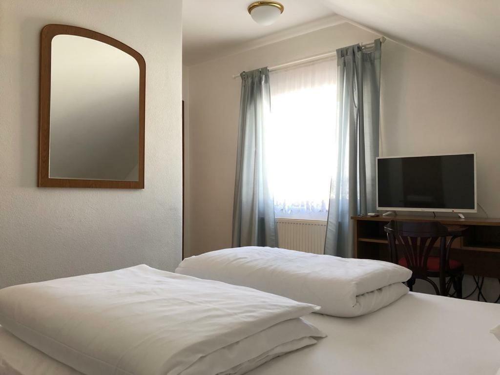 Hard Rock Rooms For Two Livno Extérieur photo