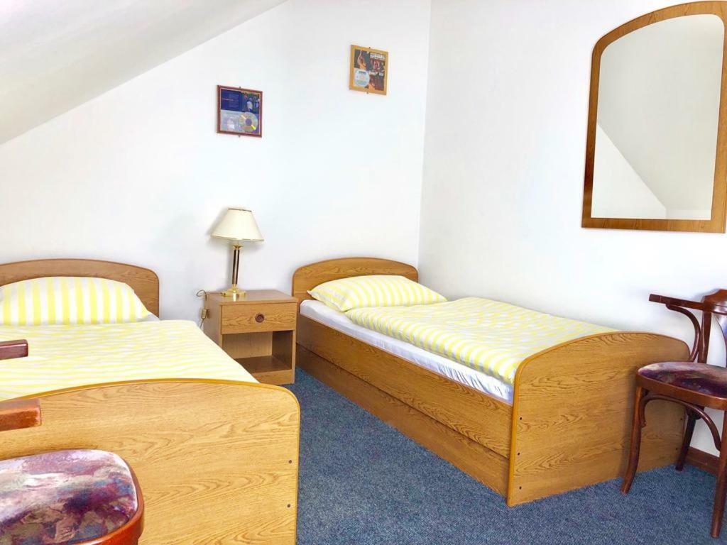 Hard Rock Rooms For Two Livno Extérieur photo